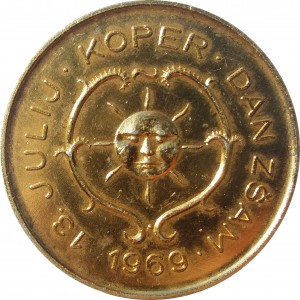 Coin photo